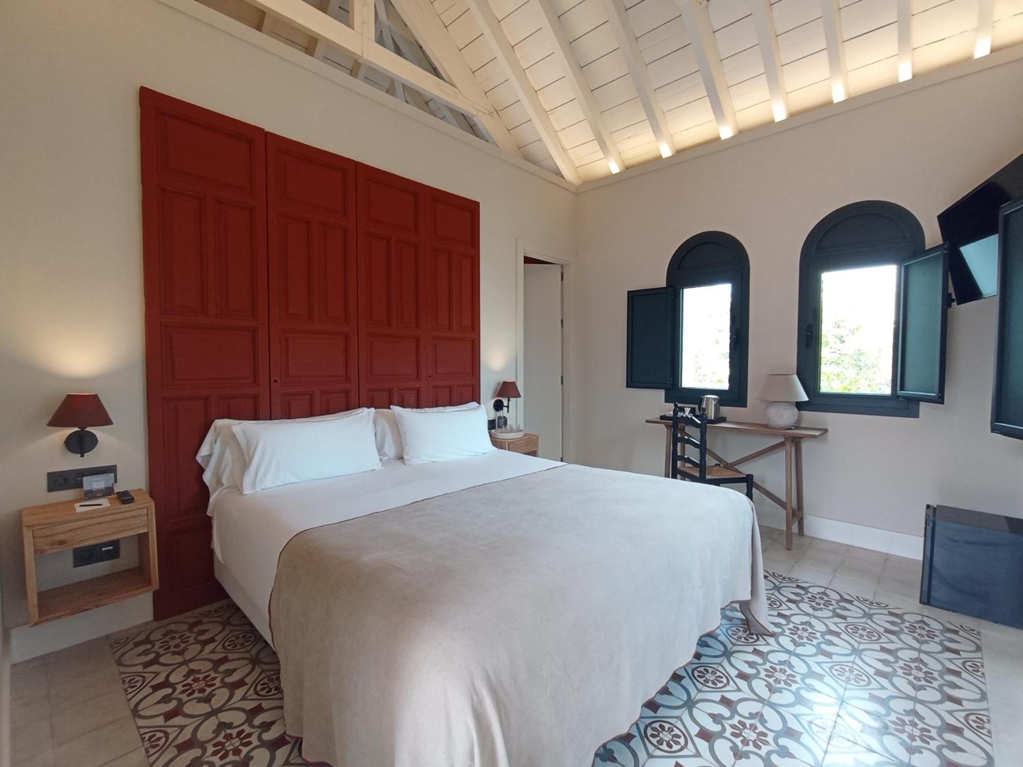 Uma Suites Parada Del Marques Seville Ngoại thất bức ảnh
