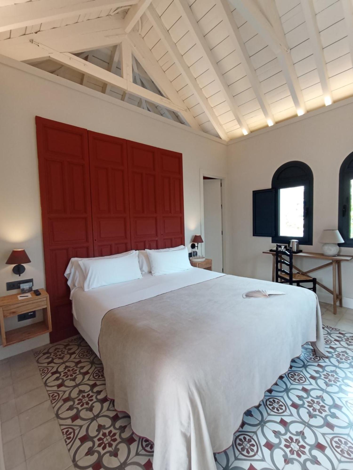 Uma Suites Parada Del Marques Seville Ngoại thất bức ảnh