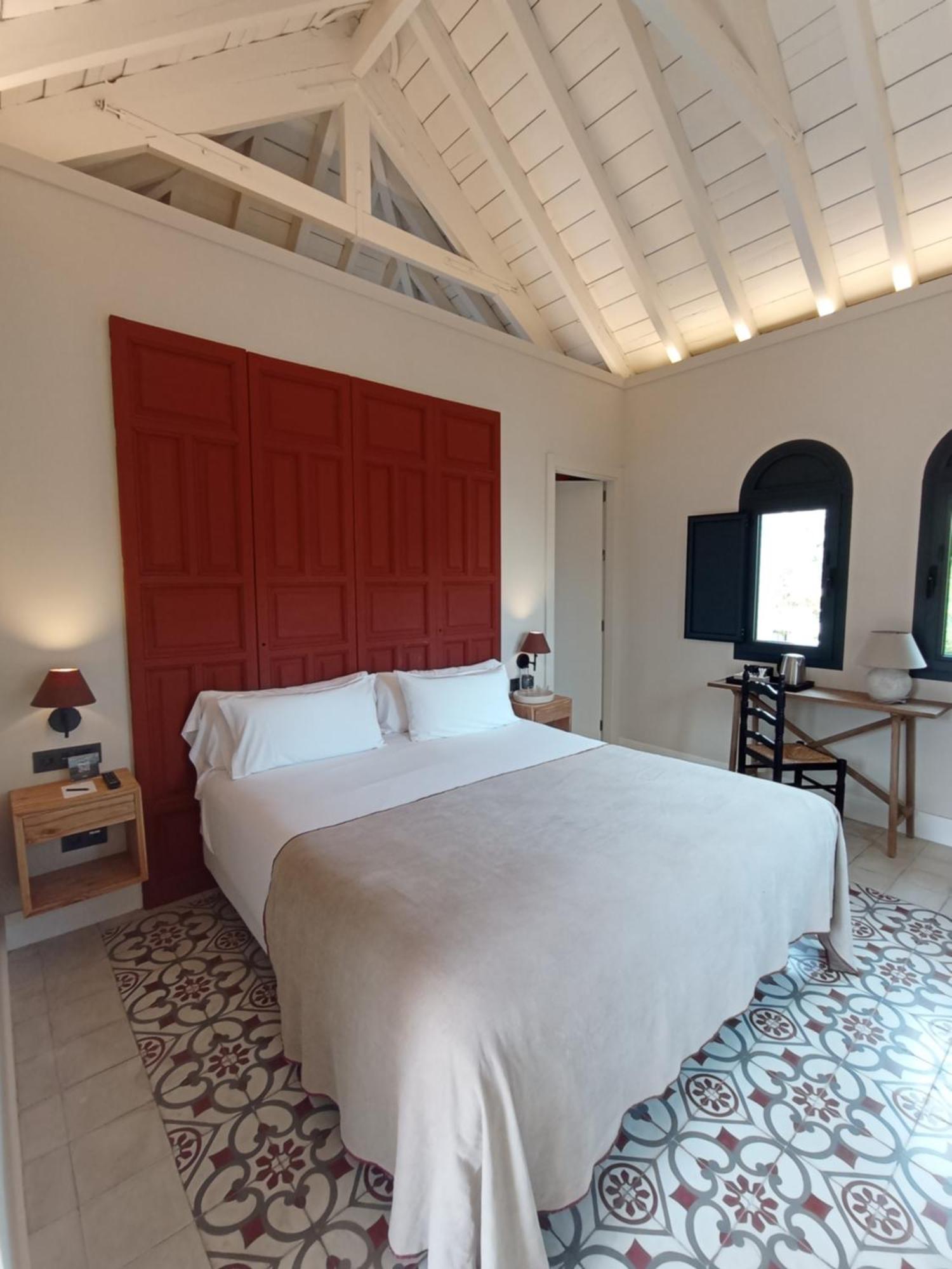 Uma Suites Parada Del Marques Seville Ngoại thất bức ảnh