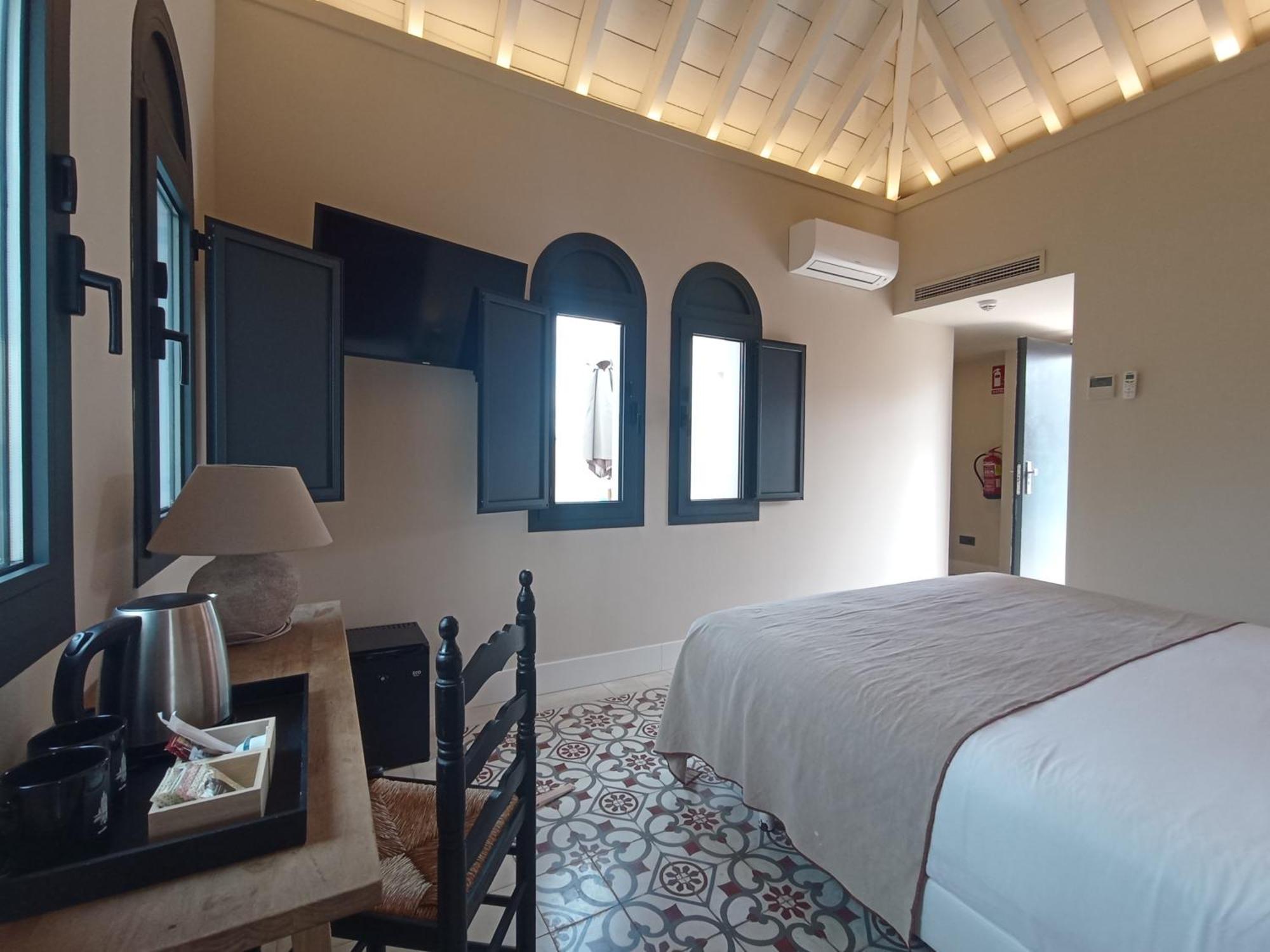 Uma Suites Parada Del Marques Seville Ngoại thất bức ảnh