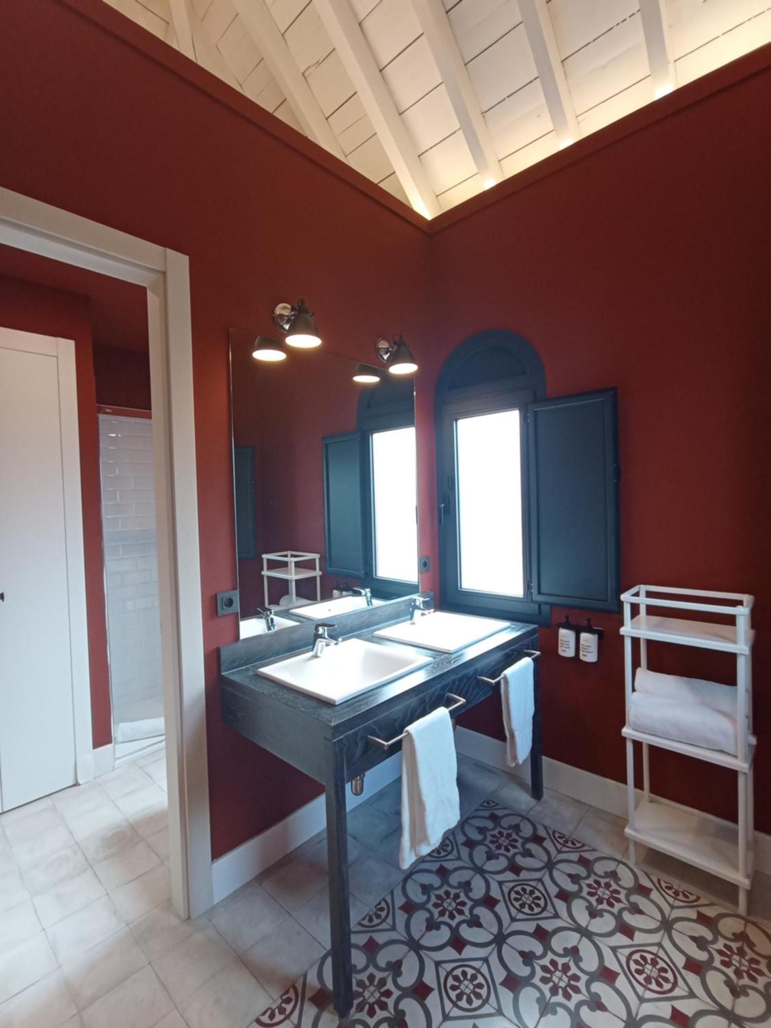 Uma Suites Parada Del Marques Seville Ngoại thất bức ảnh