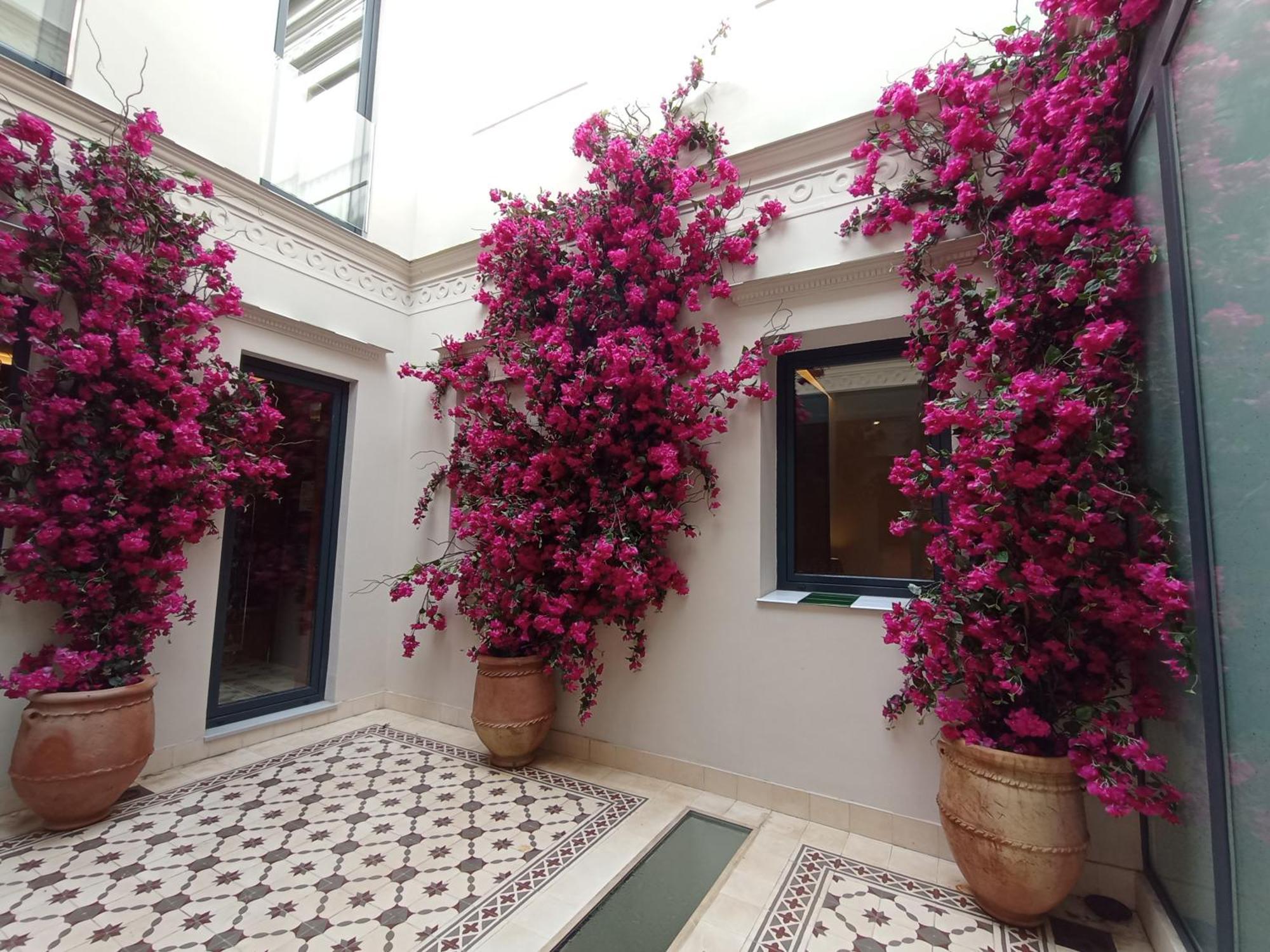 Uma Suites Parada Del Marques Seville Ngoại thất bức ảnh