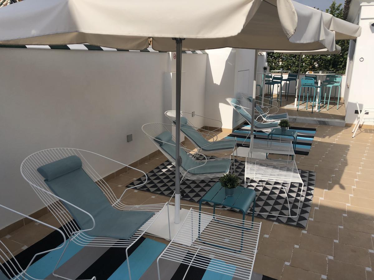 Uma Suites Parada Del Marques Seville Ngoại thất bức ảnh