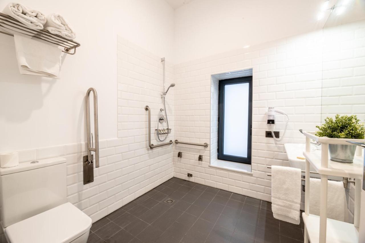 Uma Suites Parada Del Marques Seville Ngoại thất bức ảnh